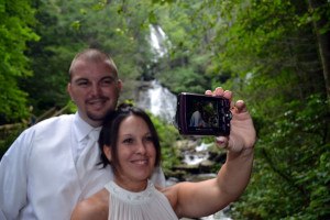 Couples enjoying Waterfall Weddings in Georgia 